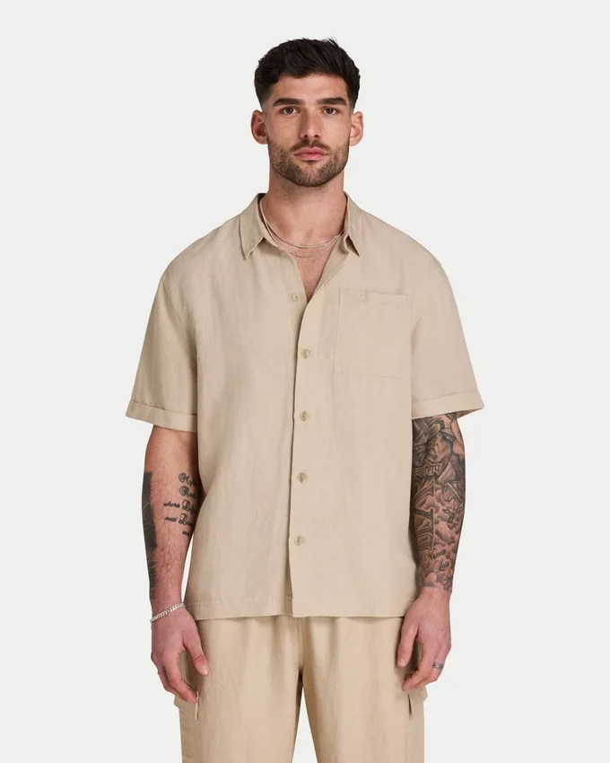 Mens linen short sleeve shirt Mens linen short sleeve shirt