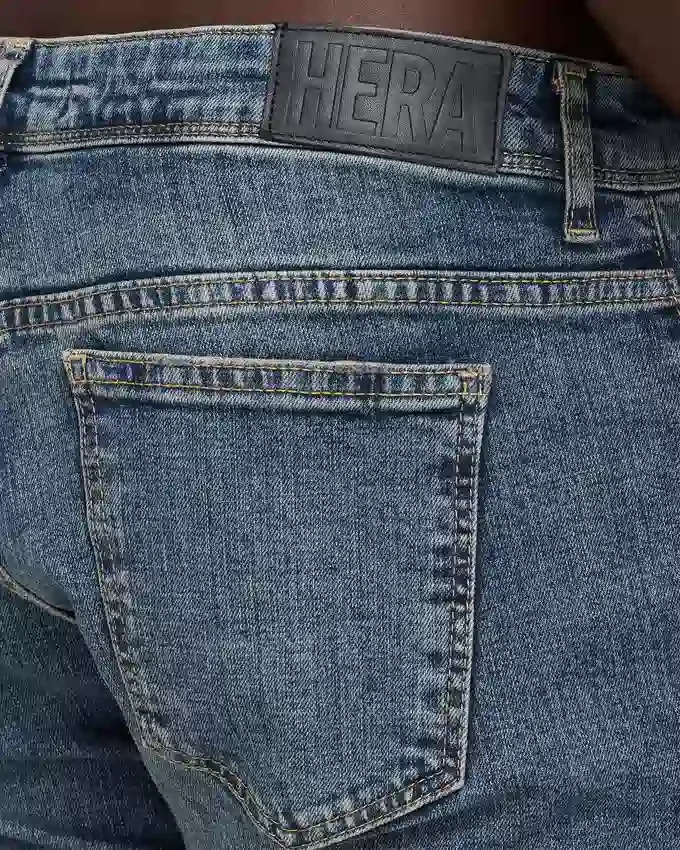 Mens relaxed denim jean – mid wash Mens relaxed denim jean – mid wash