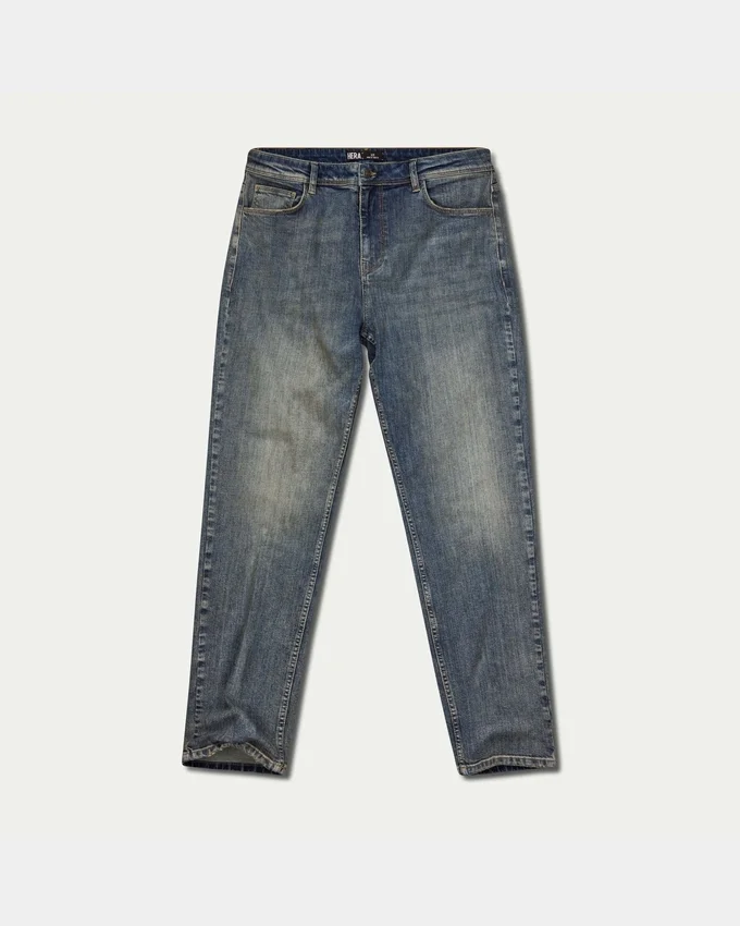 Mens relaxed denim jean – mid wash Mens relaxed denim jean – mid wash