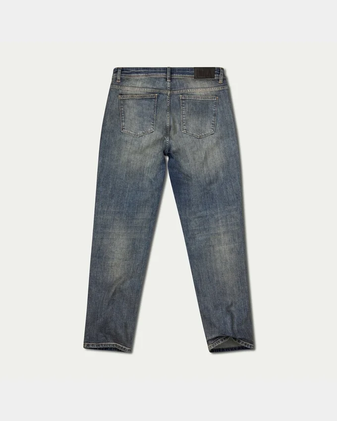 Mens relaxed denim jean – mid wash Mens relaxed denim jean – mid wash