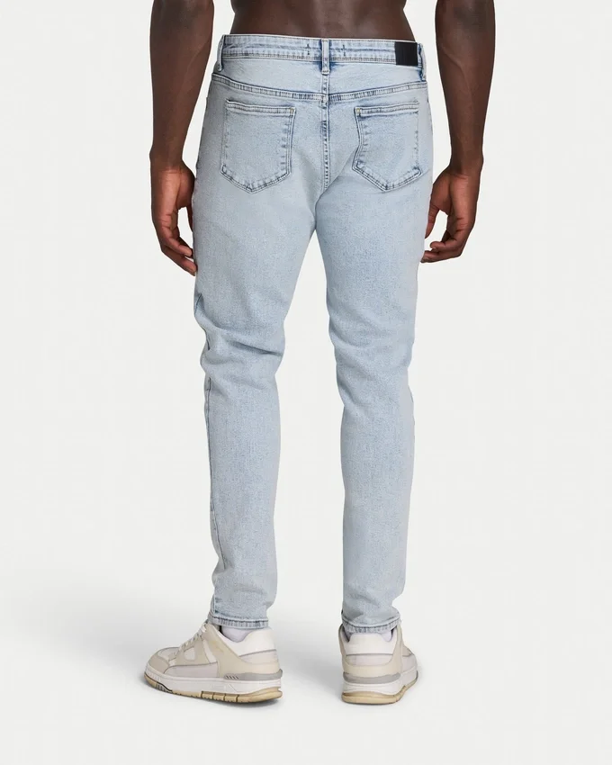 Mens slim fit jean – light blue Mens slim fit jean – light blue
