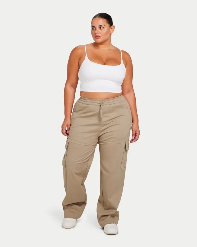 Womens essential crop top – white Womens essential crop top – white