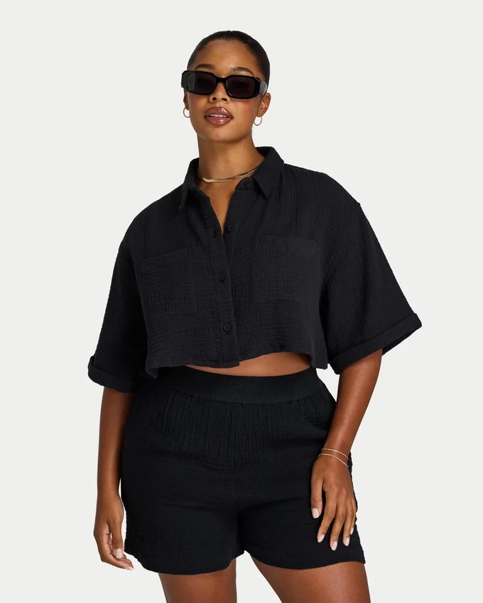Womens resort crop shirt – black Womens resort crop shirt – black