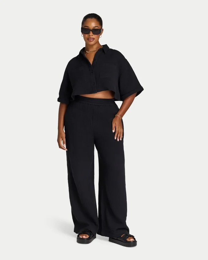 Womens resort crop shirt – black Womens resort crop shirt – black