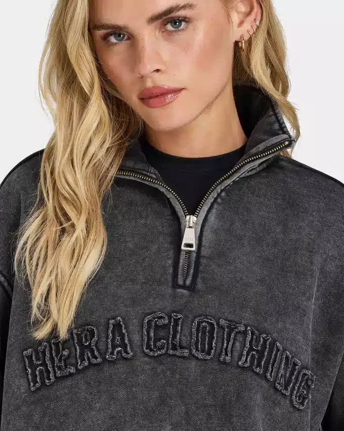 Womens signature washed oversized 1/4 zip sweatshirt Womens signature washed oversized 1/4 zip sweatshirt