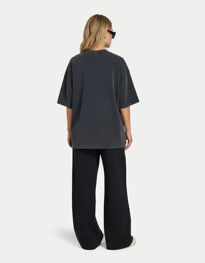 Womens signature washed oversized t-shirt Womens signature washed oversized t-shirt