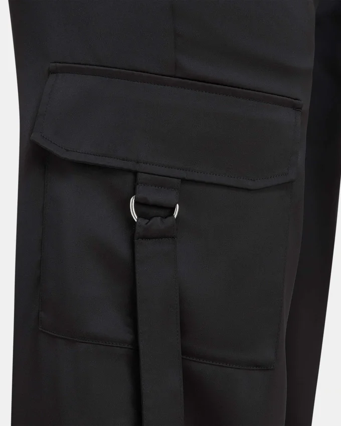 Womens tailored cargo trouser Womens tailored cargo trouser