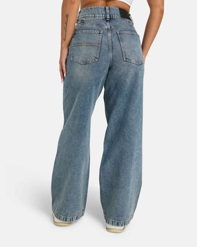 Womens wide leg denim jean – mid wash Womens wide leg denim jean – mid wash