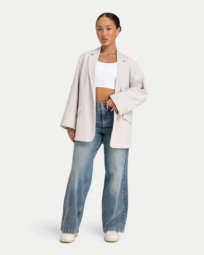 Womens wide leg denim jean – mid wash Womens wide leg denim jean – mid wash